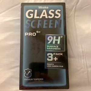NWT 3 pack glass screen protector